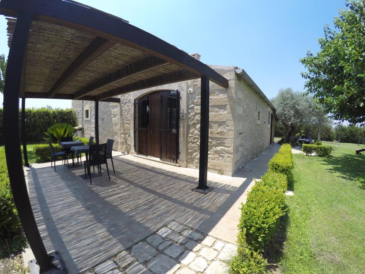 Serravalle Relais & Country Villa With Private Pool - Esclusive Use Chiaramonte Gulfi Exteriör bild