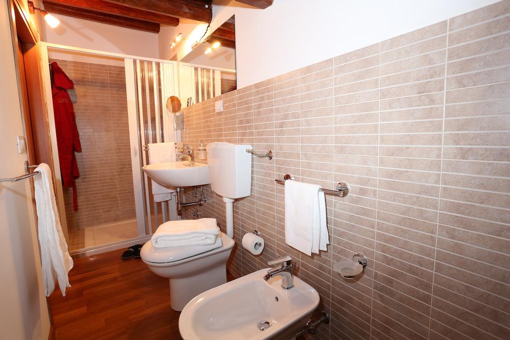 Serravalle Relais & Country Villa With Private Pool - Esclusive Use Chiaramonte Gulfi Rum bild