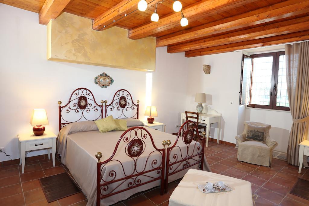 Serravalle Relais & Country Villa With Private Pool - Esclusive Use Chiaramonte Gulfi Exteriör bild