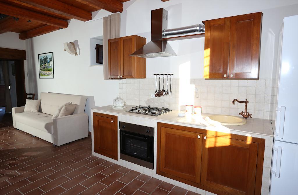 Serravalle Relais & Country Villa With Private Pool - Esclusive Use Chiaramonte Gulfi Rum bild