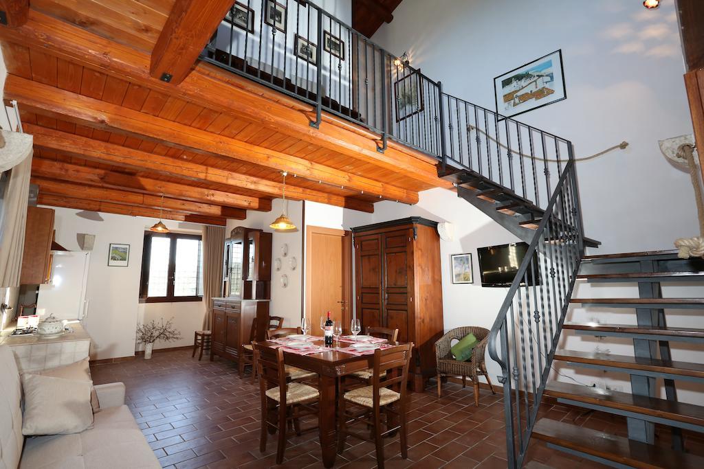 Serravalle Relais & Country Villa With Private Pool - Esclusive Use Chiaramonte Gulfi Rum bild