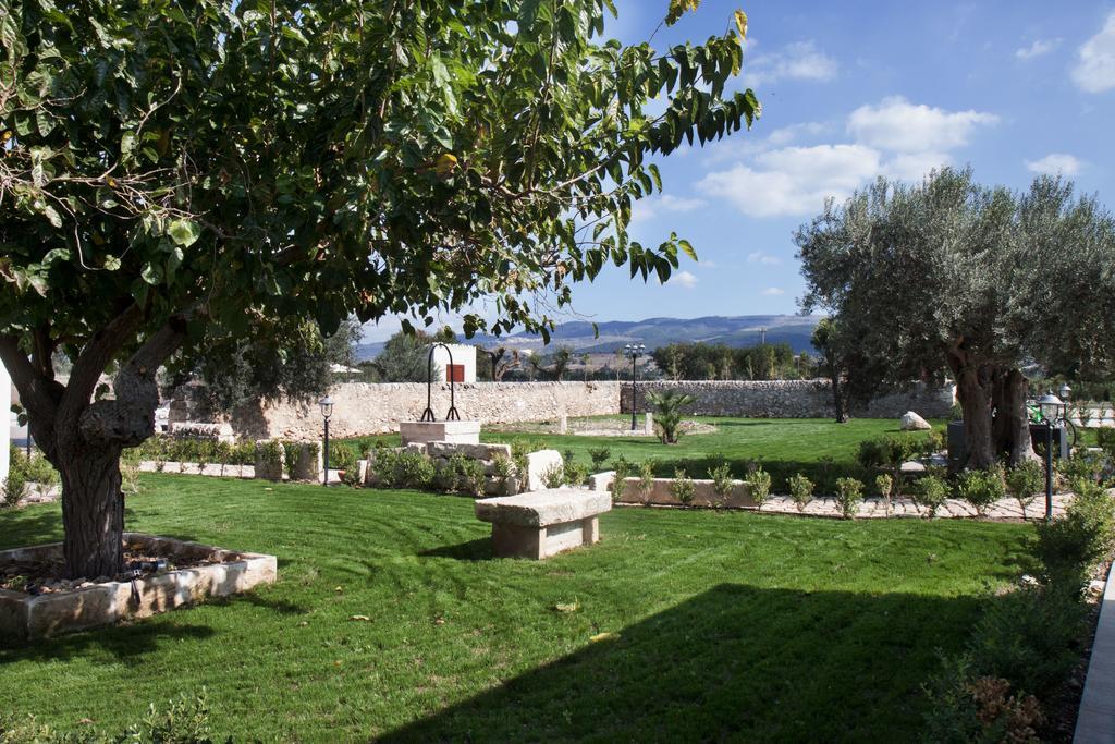 Serravalle Relais & Country Villa With Private Pool - Esclusive Use Chiaramonte Gulfi Exteriör bild
